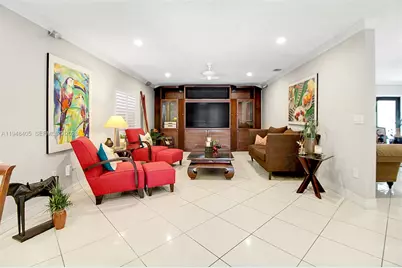 10210 SW 191st St, Cutler Bay, FL 33157 - Photo 11