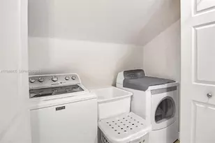 10210 SW 191st St, Cutler Bay, FL 33157 - Photo 23