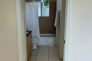 7516 NE 1st Ave, Miami, FL 33138 - Photo 11