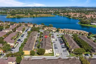 9105 SW 227th St, Cutler Bay, FL 33190 - Photo 35