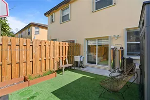 9105 SW 227th St, Cutler Bay, FL 33190 - Photo 25