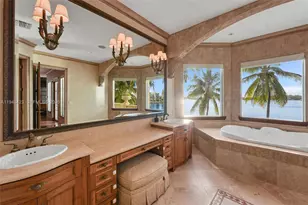 3283 NE 171 St, North Miami Beach, FL 33160 - Photo 31