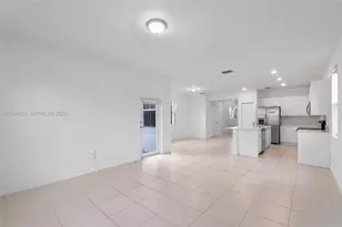 2405 NW 131st Cir, Miami, FL 33167 - Photo 19