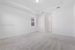 2405 NW 131st Cir, Miami, FL 33167 - Photo 31