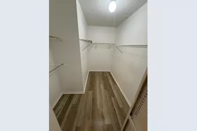 5811 NW 21st St #20-B, Lauderhill, FL 33313 - Photo 9