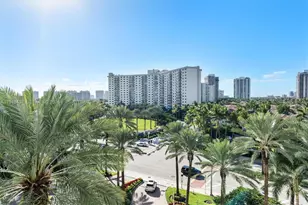 19333 Collins Ave, Sunny Isles Beach, FL 33160 - Photo 23