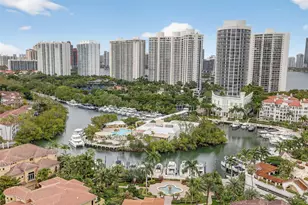 1000 Island Blvd, Aventura, FL 33160 - Photo 21