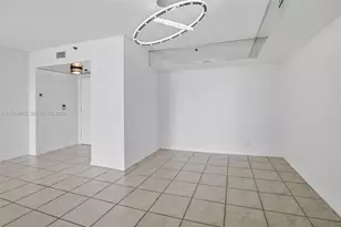 20281 E Country Club Dr, Aventura, FL 33180 - Photo 13