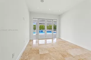 9901 NW 130th St, Hialeah Gardens, FL 33018 - Photo 37