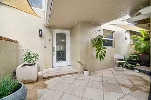 505 Maplewood Dr, Greenacres, FL 33415 - Photo 5