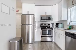 1702 SW 20th St, Fort Lauderdale, FL 33315 - Photo 25