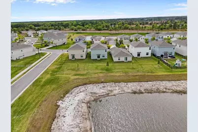 19771 Garden Ridge Ct, Other City - In The State Of Florida, FL 33936 - Photo 39