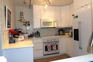 555 NE 15th St, Miami, FL 33132 - Photo 5