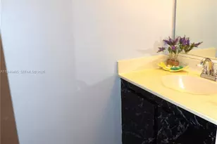 555 NE 15th St, Miami, FL 33132 - Photo 9