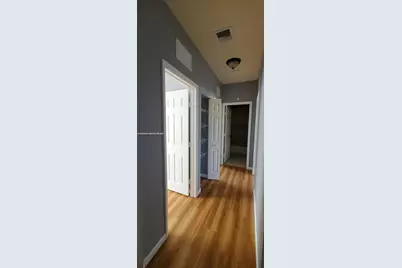 60 SE 6th Rd #60, Homestead, FL 33030 - Photo 5