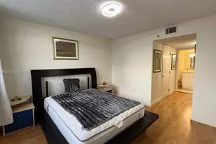 210 174th St, Sunny Isles Beach, FL 33160 - Photo 33