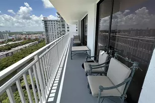 210 174th St, Sunny Isles Beach, FL 33160 - Photo 27