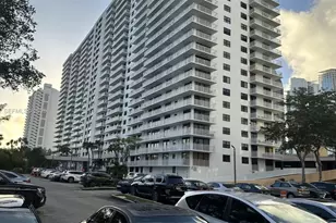 210 174th St, Sunny Isles Beach, FL 33160 - Photo 55