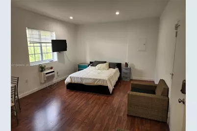 1345 Pennsylvania Ave #4C, Miami Beach, FL 33139 - Photo 3