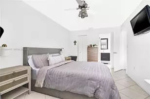 20761 NE 4th Pl, Miami, FL 33179 - Photo 11