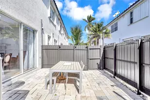 5420 NW 107th Ave, Doral, FL 33178 - Photo 11