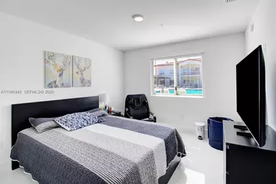 10950 NW 82nd St #319, Doral, FL 33178 - Photo 13