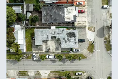 201 E 44th St, Hialeah, FL 33013 - Photo 41