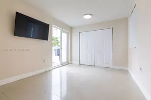 201 E 44th St, Hialeah, FL 33013 - Photo 31