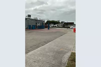 11480 W Flagler St, Sweetwater, FL 33174 - Photo 5