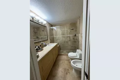 [Address not provided], Miami Lakes, FL 33016 - Photo 23