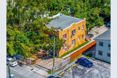 959 SW 6th St, Miami, FL 33130 - Photo 23