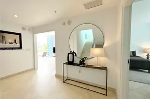 50 South Pointe Dr, Miami Beach, FL 33139 - Photo 11