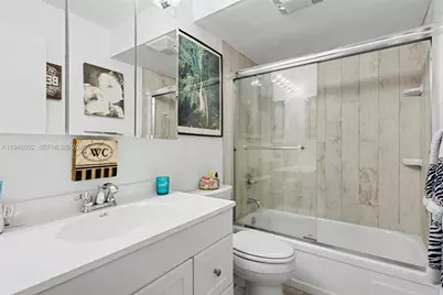 700 NE 14th Ave #501, Hallandale Beach, FL 33009 - Photo 11