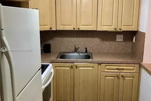 17570 Atlantic Blvd, Sunny Isles Beach, FL 33160 - Photo 7