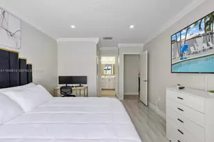 14855 SW 174th St, Miami, FL 33187 - Photo 11