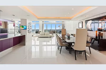 1040 Biscayne Blvd #4403, Miami, FL 33132 - Photo 3