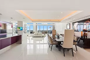 1040 Biscayne Blvd, Miami, FL 33132 - Photo 3