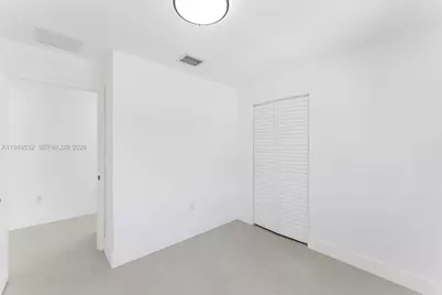 1568 NW 68th St, Miami, FL 33147 - Photo 15