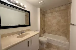 7900 Harbor Island Dr, North Bay Village, FL 33141 - Photo 11