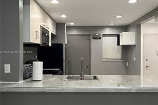 1710 NE 191st St, Miami, FL 33179 - Photo 5