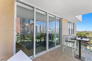 3340 NE 190th St, Aventura, FL 33180 - Photo 19