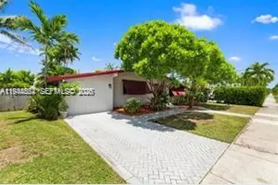 21321 NE 25th Ct, Miami, FL 33180 - Photo 5