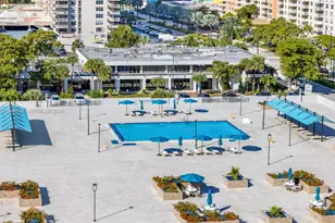 230 174th St, Sunny Isles Beach, FL 33160 - Photo 25