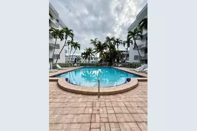 1801 S Treasure Dr #411, North Bay Village, FL 33141 - Photo 23