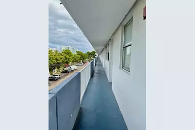 1801 S Treasure Dr #411, North Bay Village, FL 33141 - Photo 7