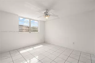 1700 NE 191st St, Miami, FL 33179 - Photo 15
