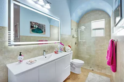 20455 SW 154th Ave, Miami, FL 33187 - Photo 57
