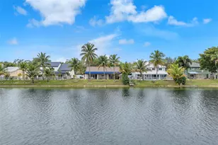 19211 NW 88th Ct, Hialeah, FL 33018 - Photo 49