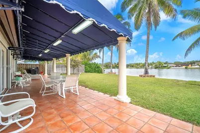 19211 NW 88th Ct, Hialeah, FL 33018 - Photo 37