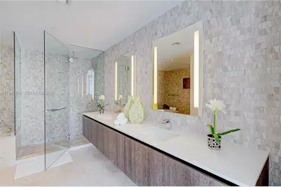 88 SW 7th St #1110, Miami, FL 33130 - Photo 39